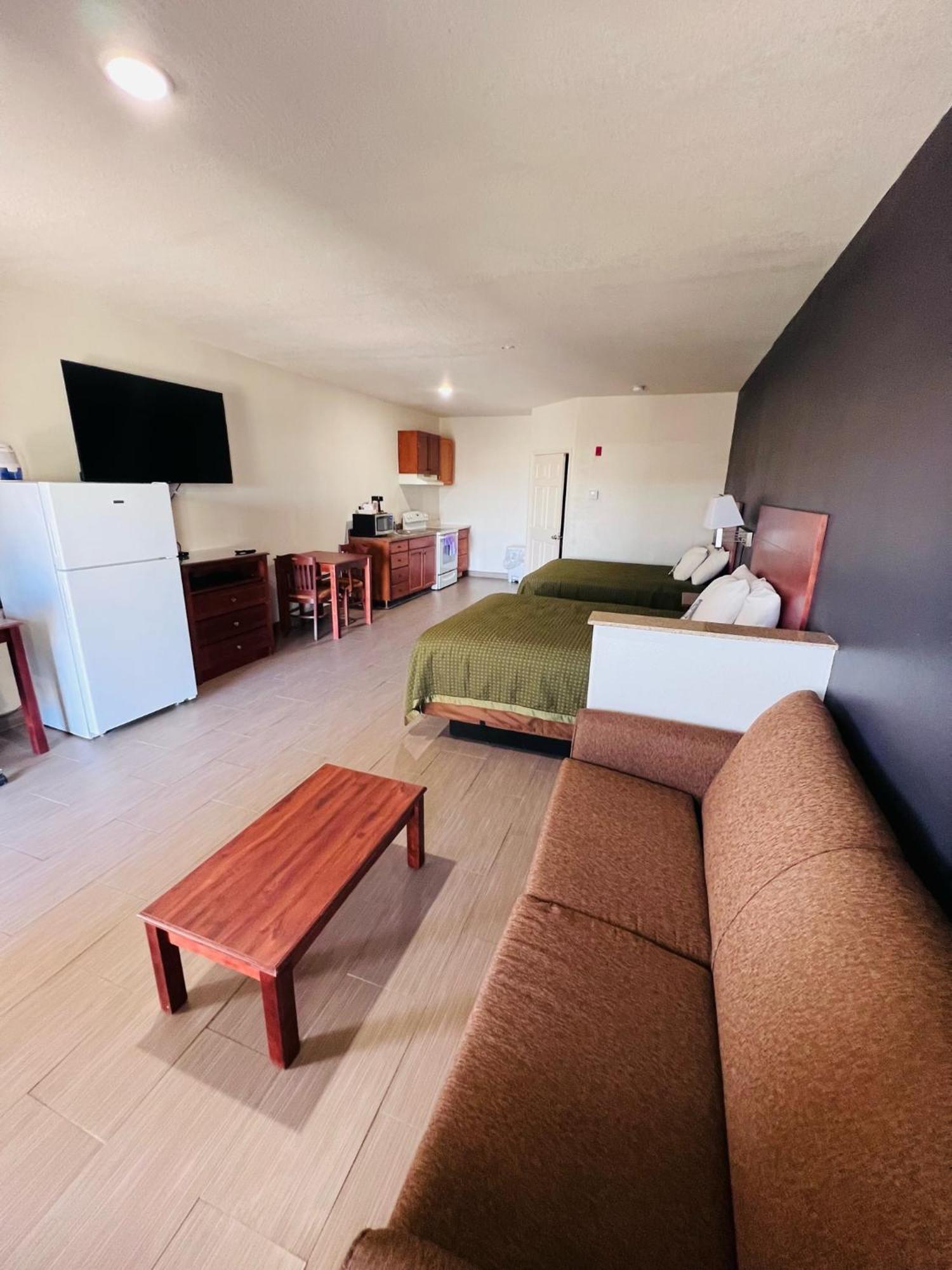 Lone Star Inn And Suites Victoria Εξωτερικό φωτογραφία