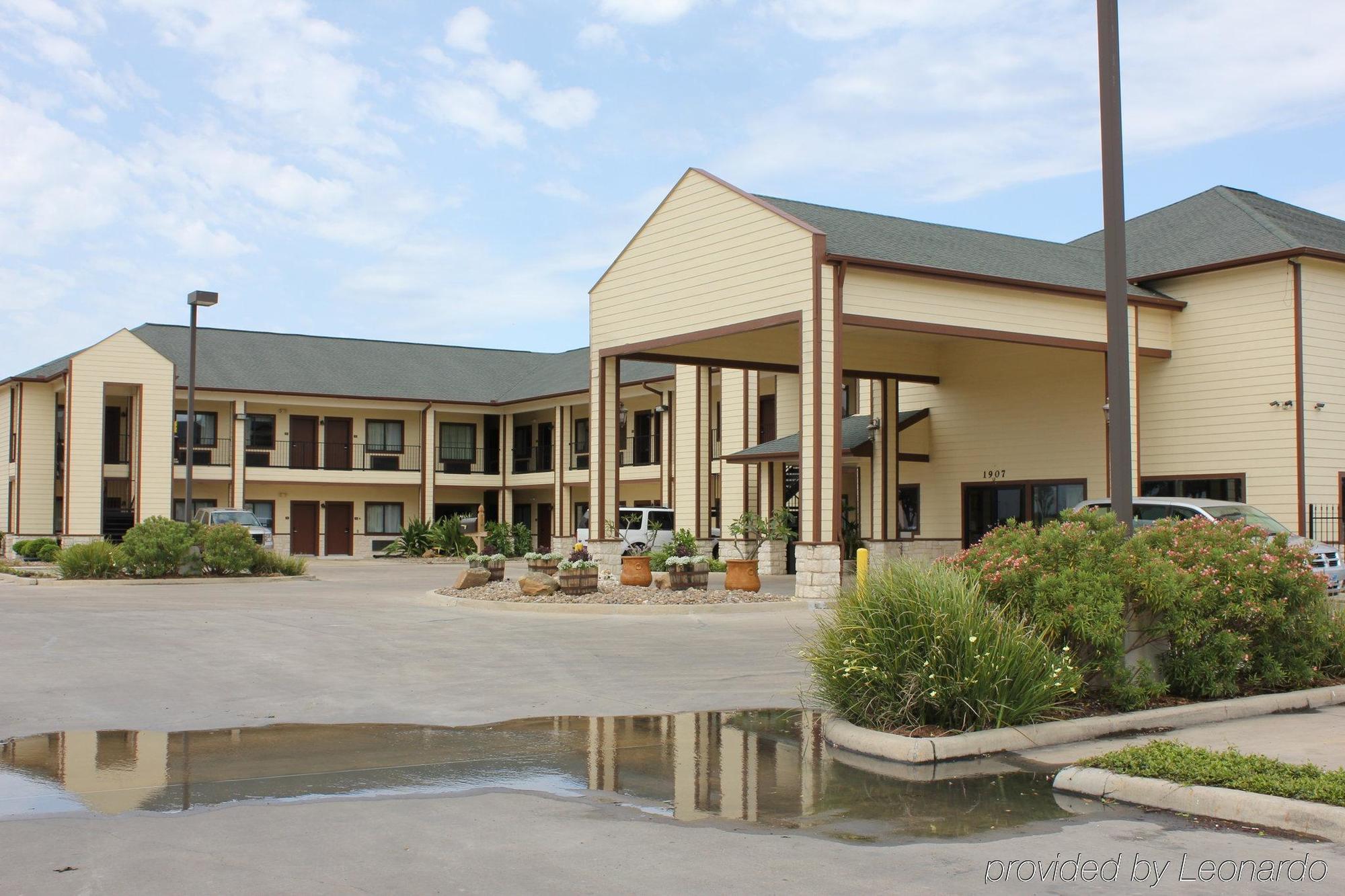 Lone Star Inn And Suites Victoria Εξωτερικό φωτογραφία