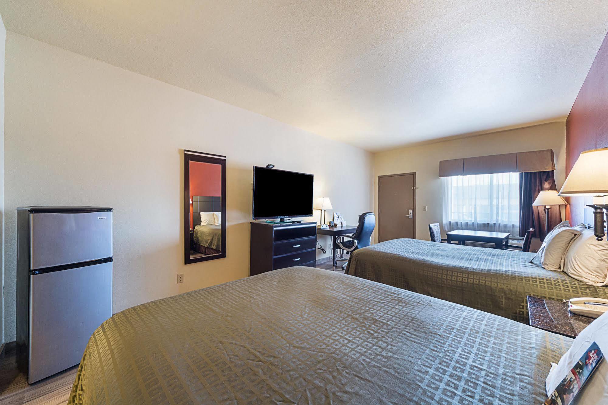 Lone Star Inn And Suites Victoria Εξωτερικό φωτογραφία