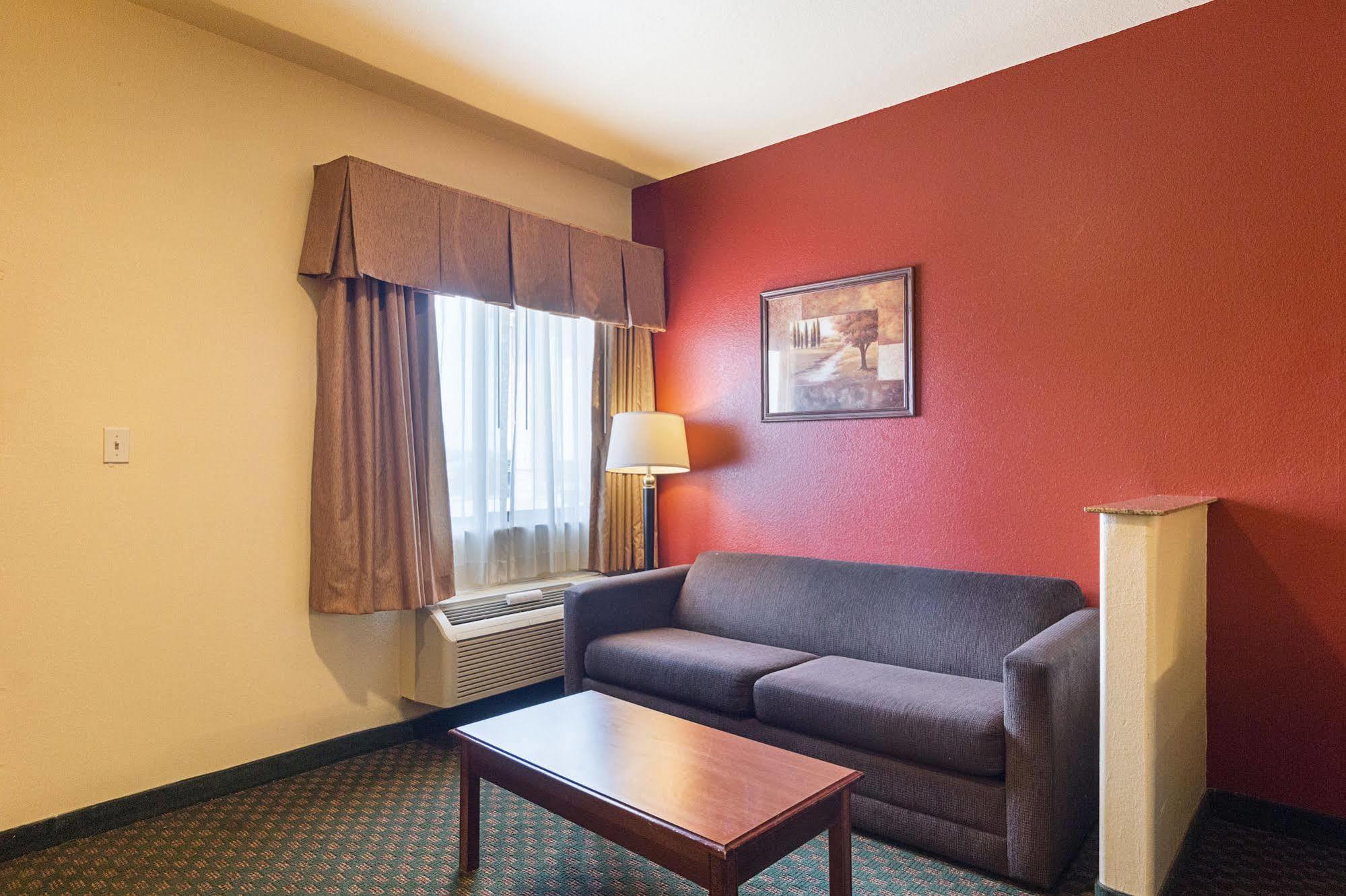 Lone Star Inn And Suites Victoria Εξωτερικό φωτογραφία